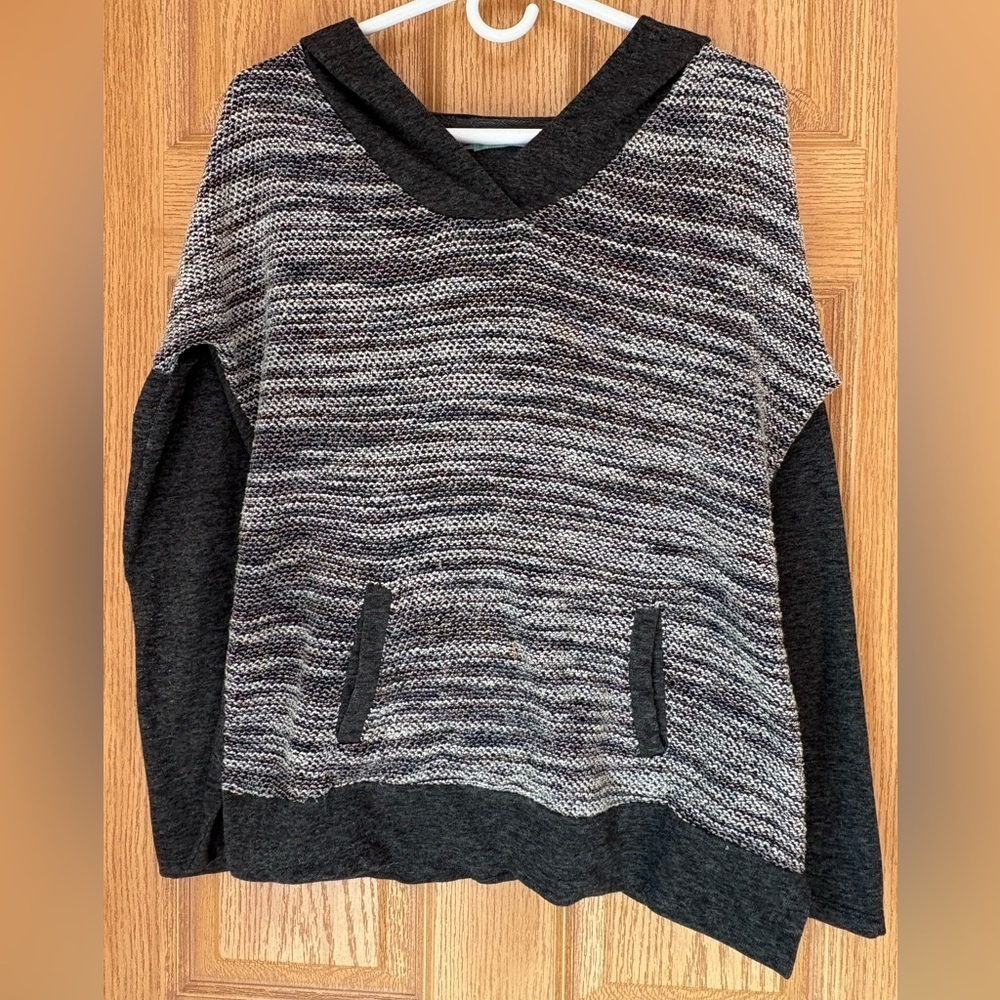 MAURICES HOODIE LONG SLEEVE
PULLOVER SHIRT MULTICOLOR COTTON BLEND MEDIUM TOP